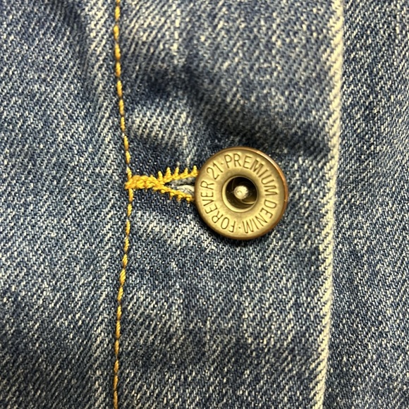 Forever 21 Button up Mini Skirt - Picture 4 of 6